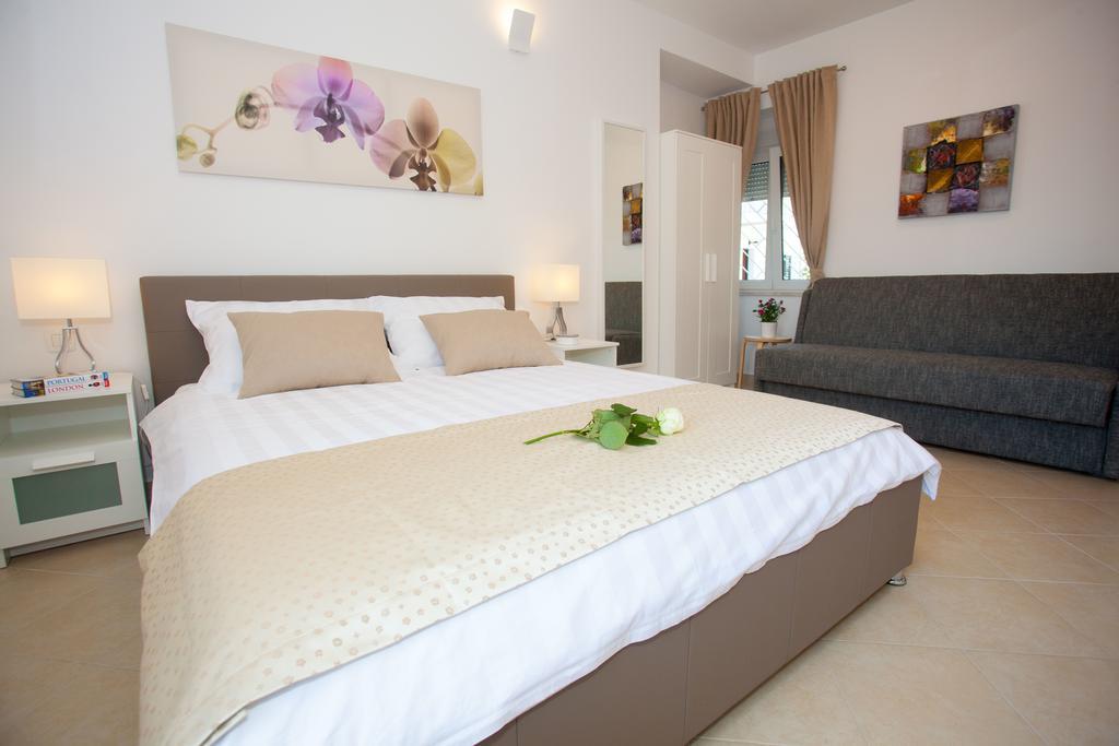 Summer Lounge Apartments Сплит Екстериор снимка